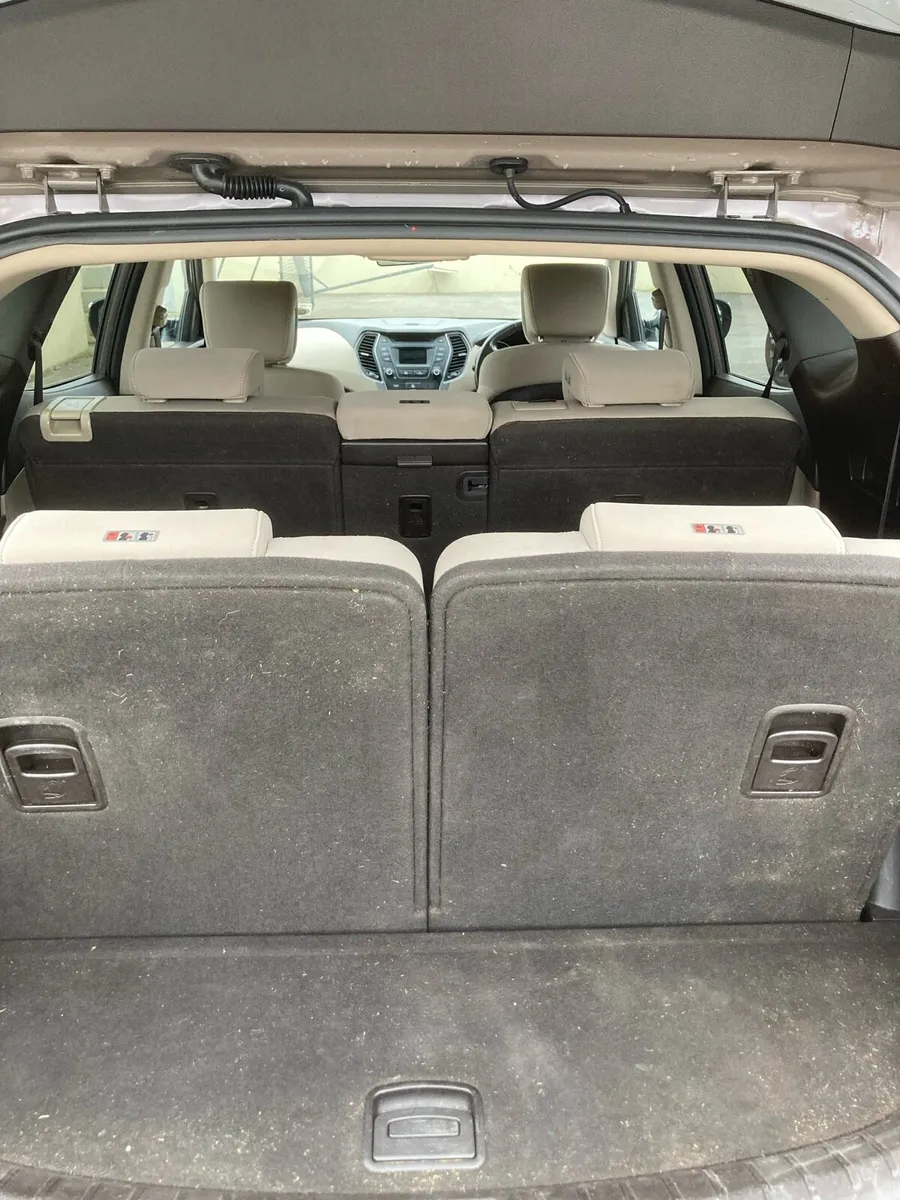 Hyundai Santa Fe 4wd - Image 3