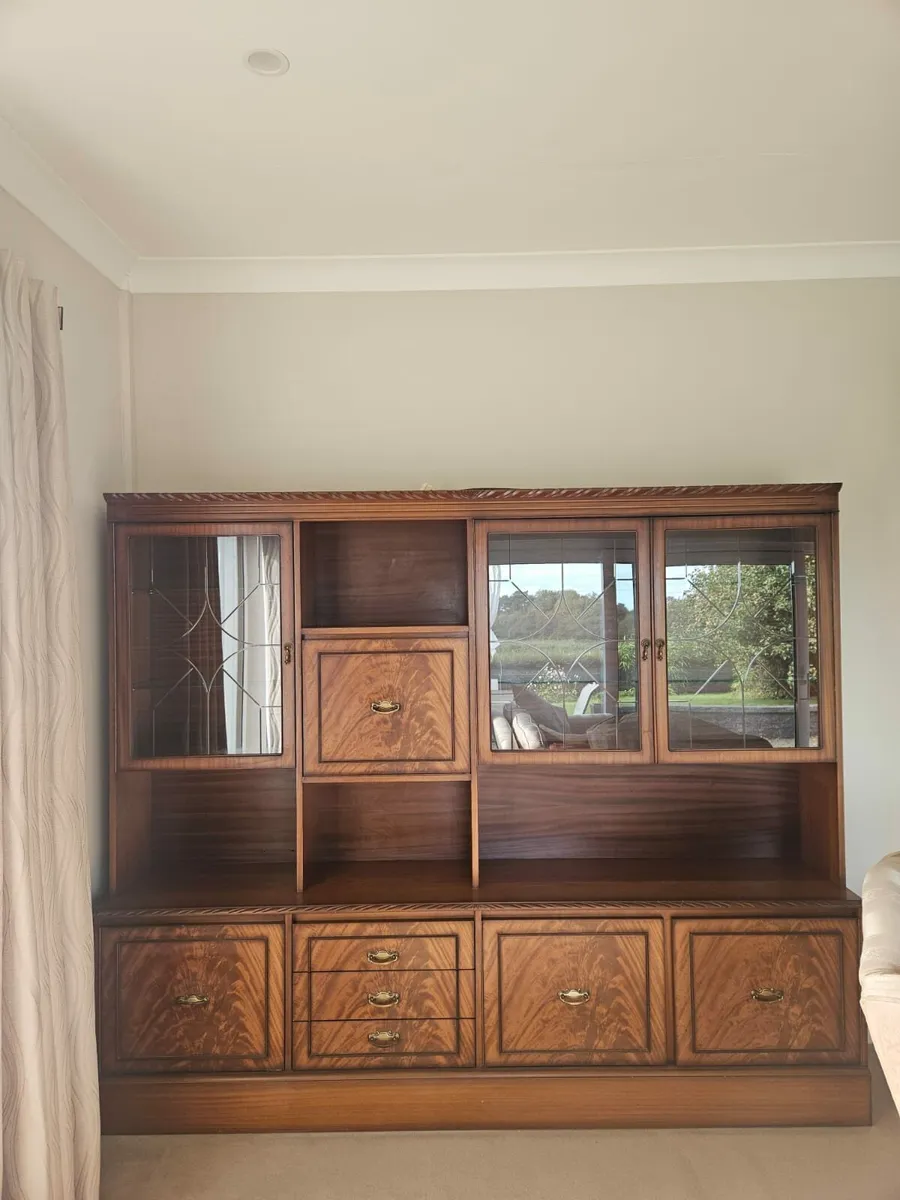 Display SideBoard - Image 1