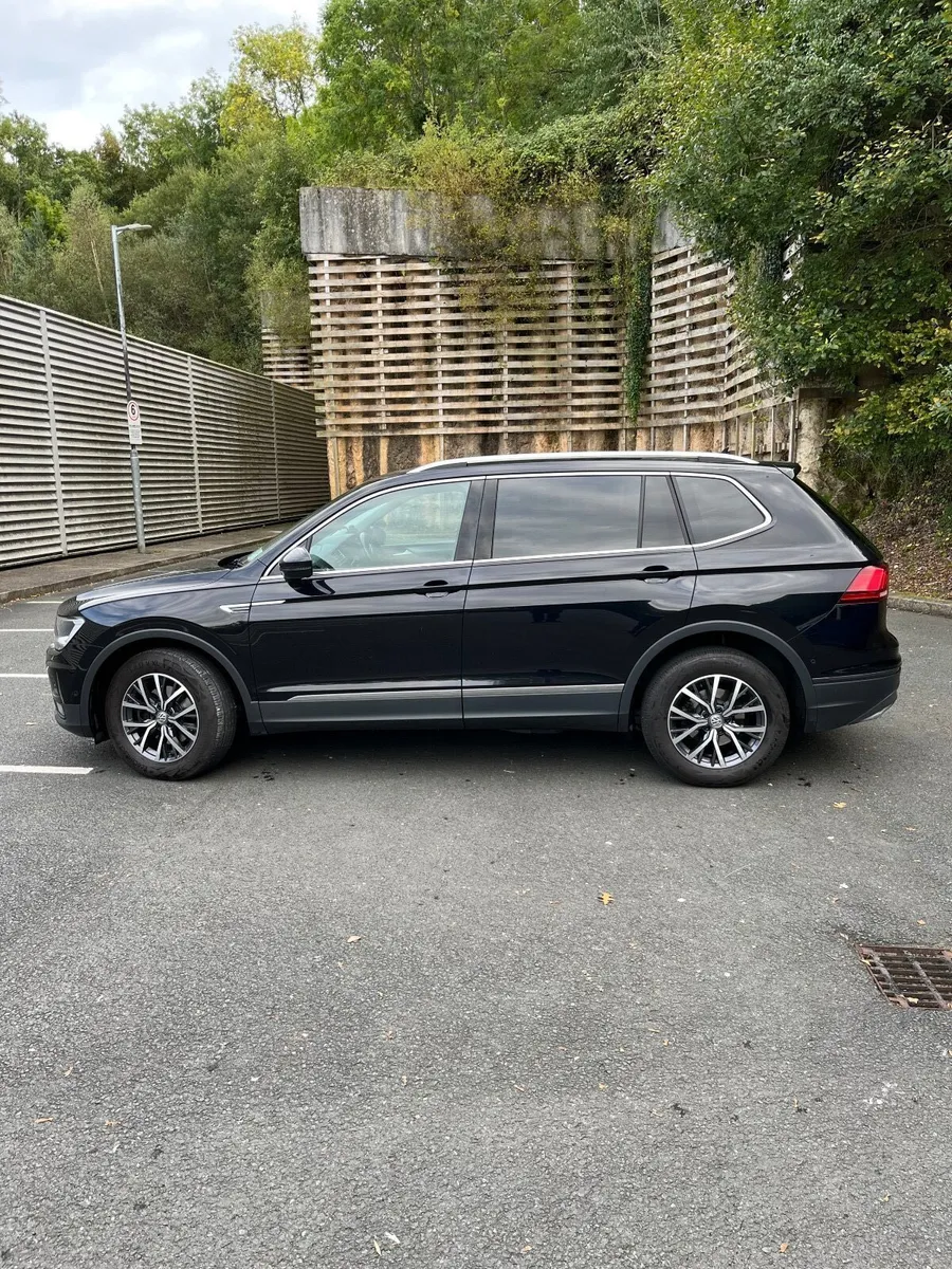 Volkswagen Tiguan Allspace 2020 7 seater. - Image 2