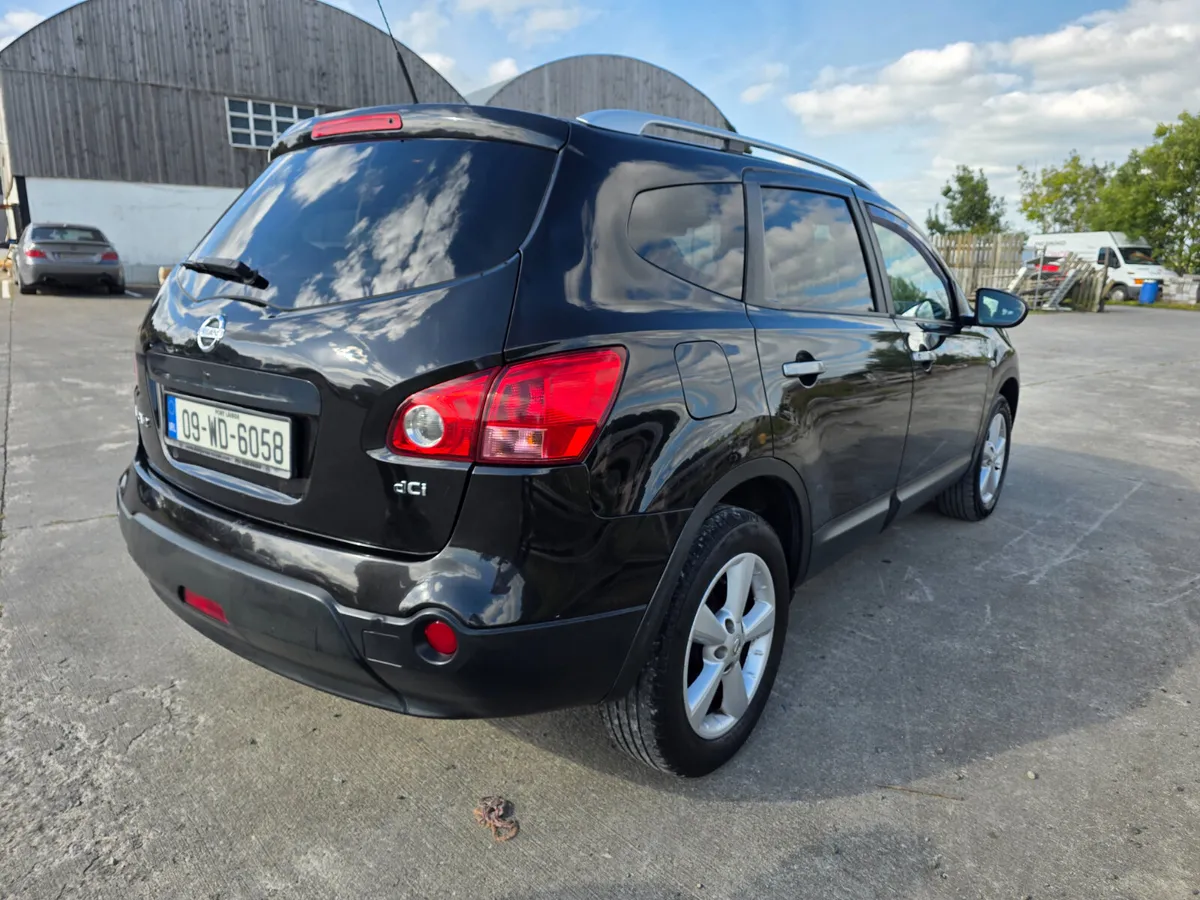 Nissan Qashqai+2 2009 - Image 3