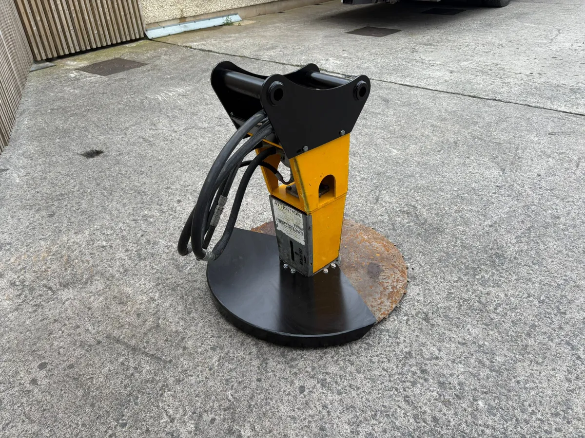 Used Arbocut Saw to suit 10-17 Tonne Digger - Image 1