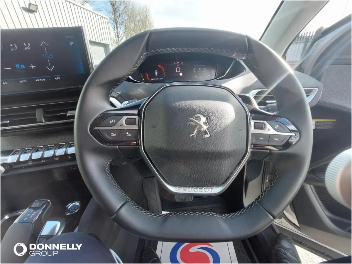 Peugeot 5008 Diesel Estate Allure Premium - Image 4