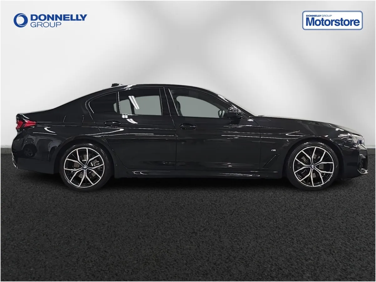 BMW 5 Series Diesel Saloon M Sport - Image 3