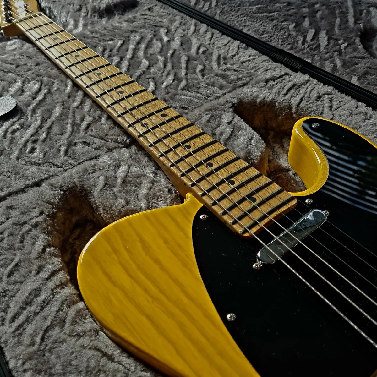Fender American Professional ll Limited edition - Image 3