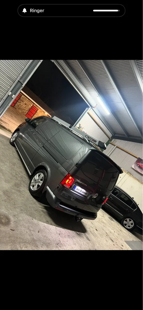 Vw Transporter Highline T6.1 - Image 3