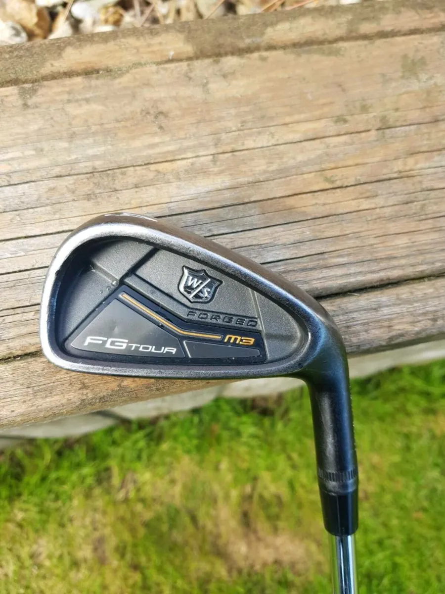 Wilson Staff FG Tour M3 irons - Image 1