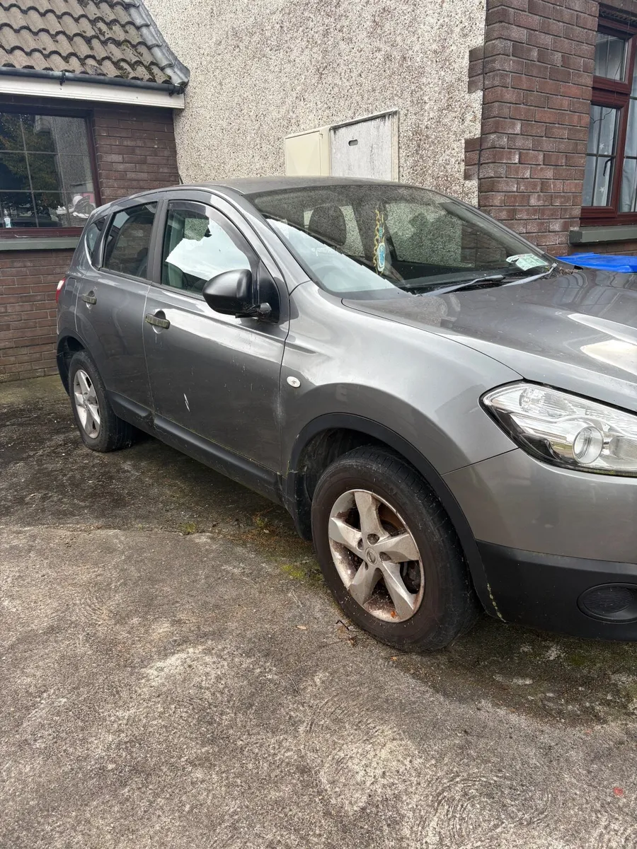 Nissan Qashqai 2012 - Image 4