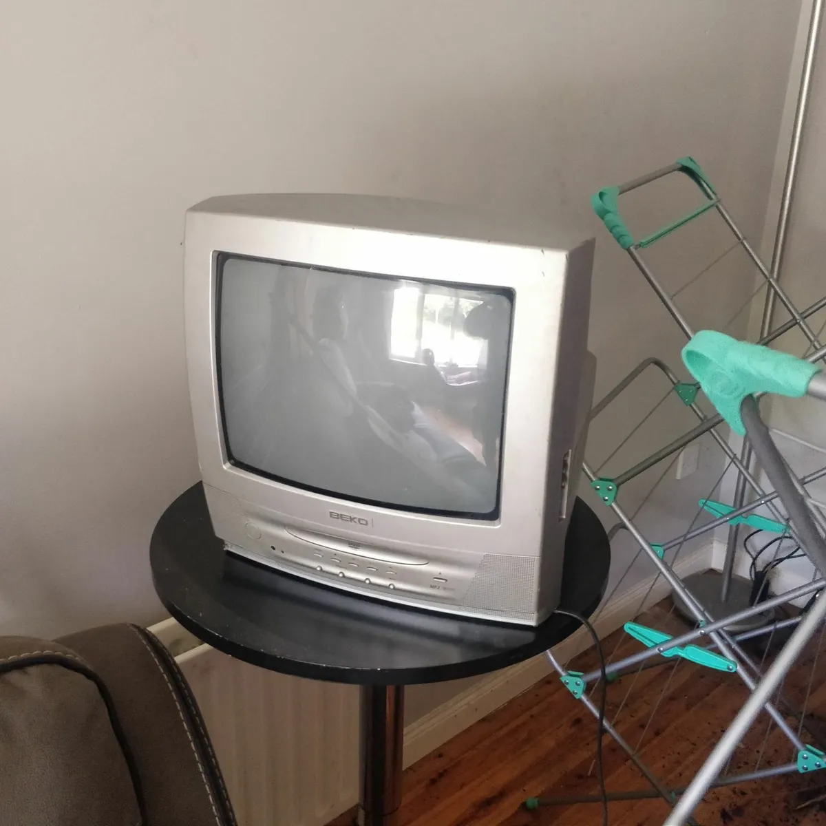 Tv Dvd - Image 2