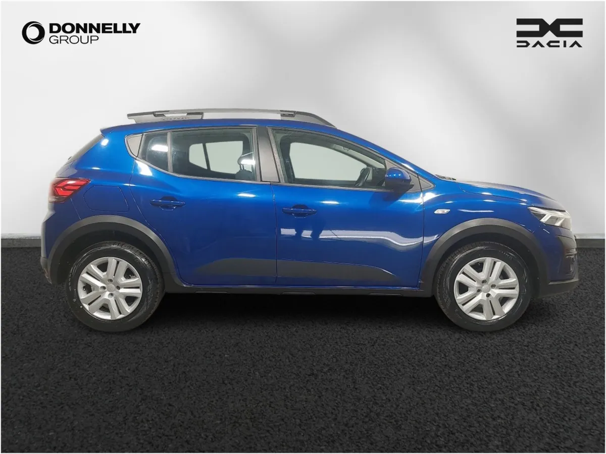 Dacia Sandero Stepway Hatchback Expression - Image 3