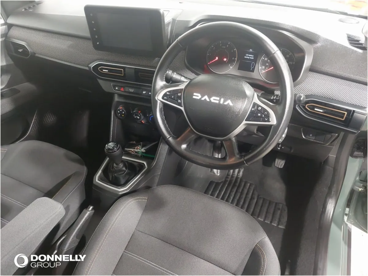 Dacia Sandero Stepway Hatchback Expression - Image 4