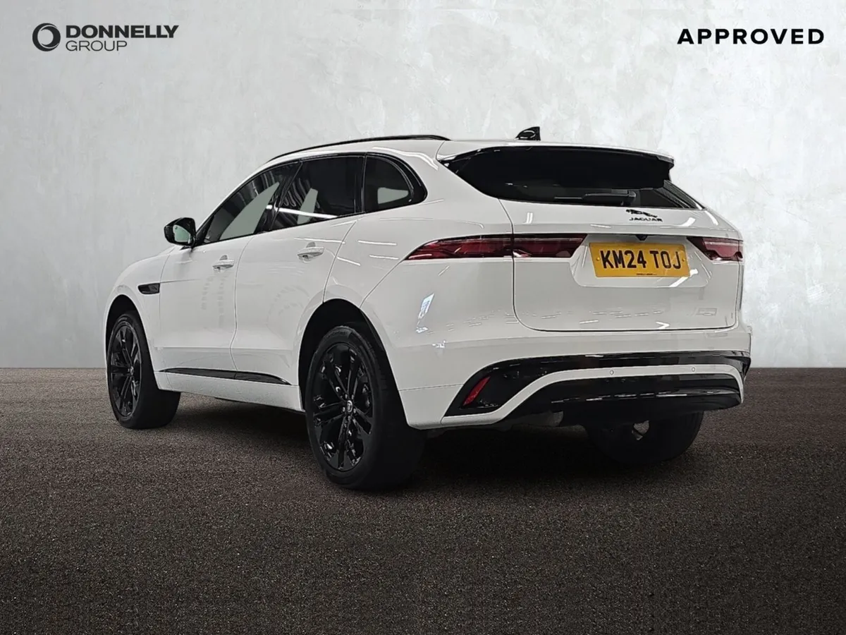 Jaguar F-pace F-Pace Diesel Estate R-Dynamic HSE B - Image 2