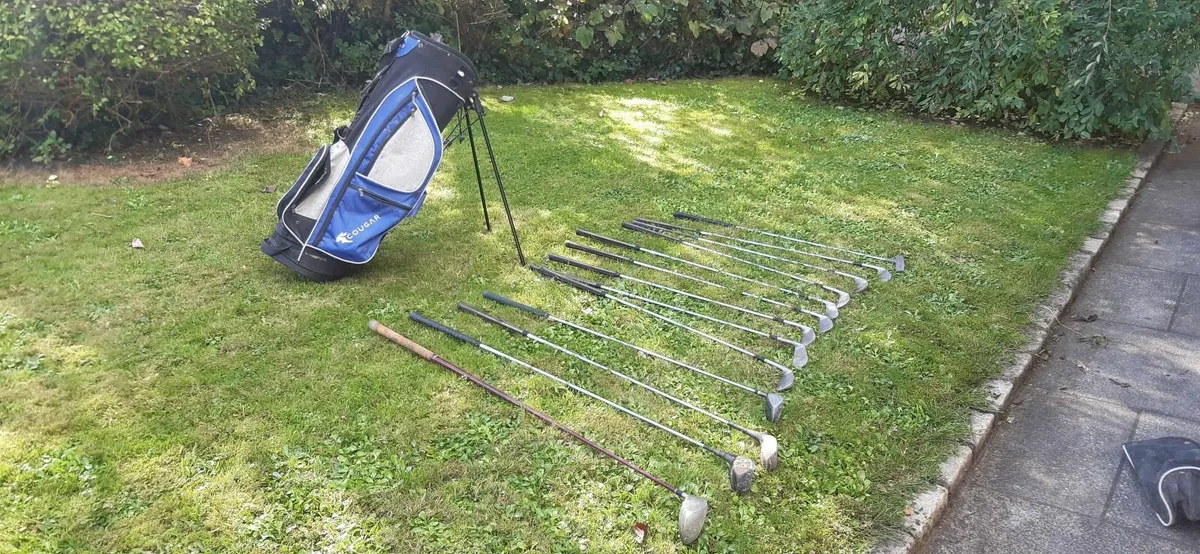 Golf clubs and bag - Image 2