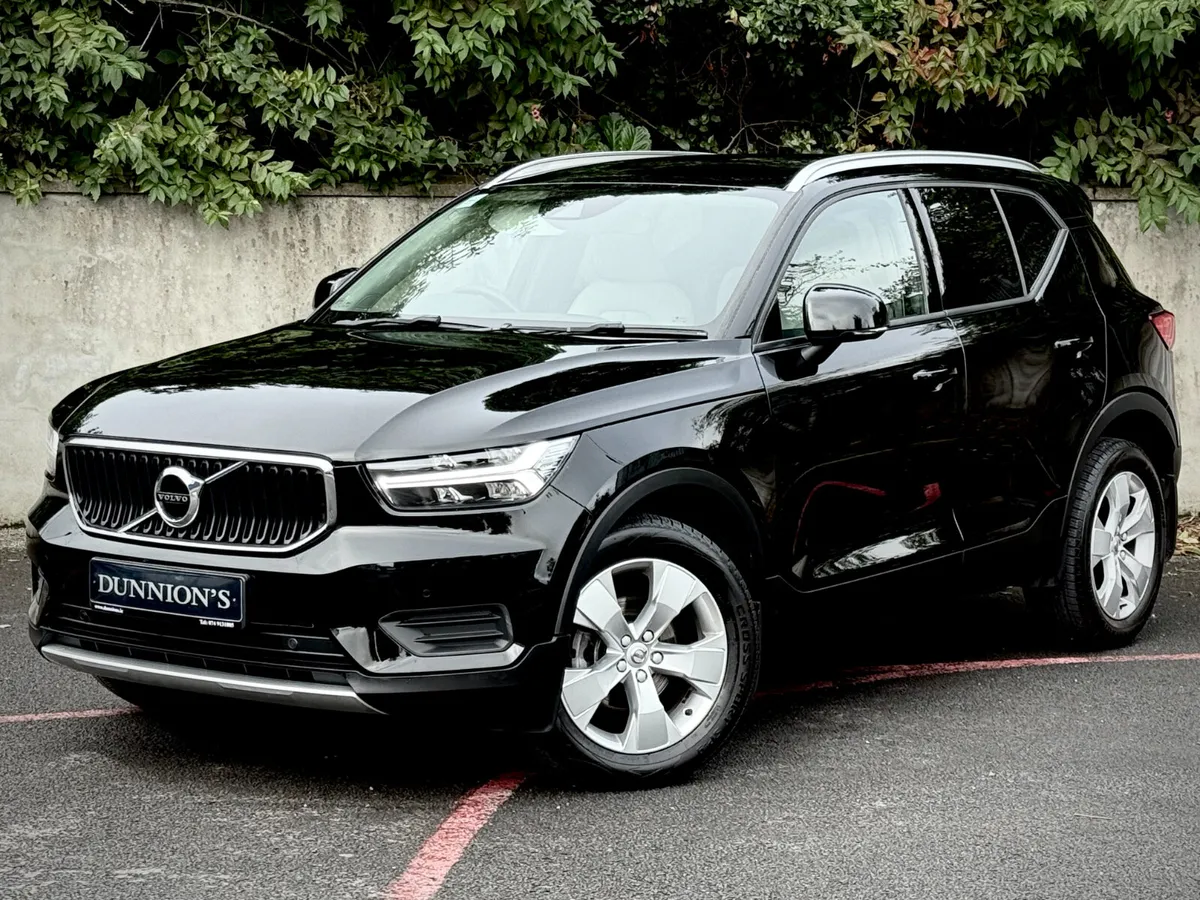 Volvo XC40, 2019, T3 MOMENTUM 5DR - Image 4