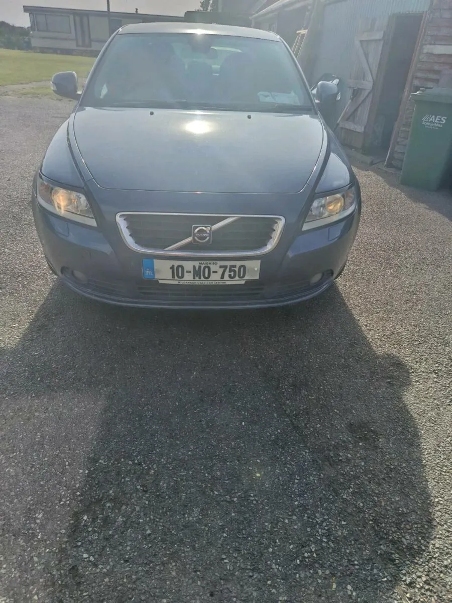 Volvo s40 - Image 1