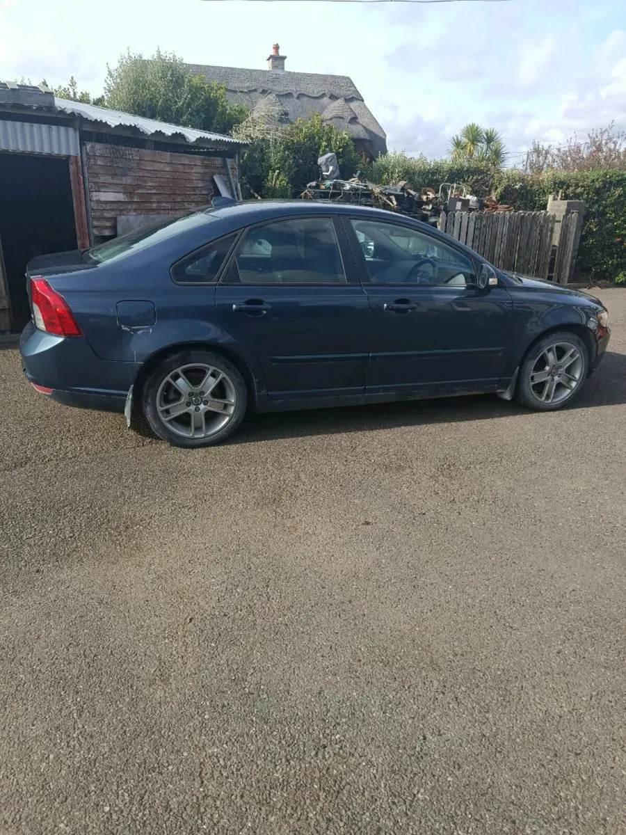 Volvo s40 - Image 2