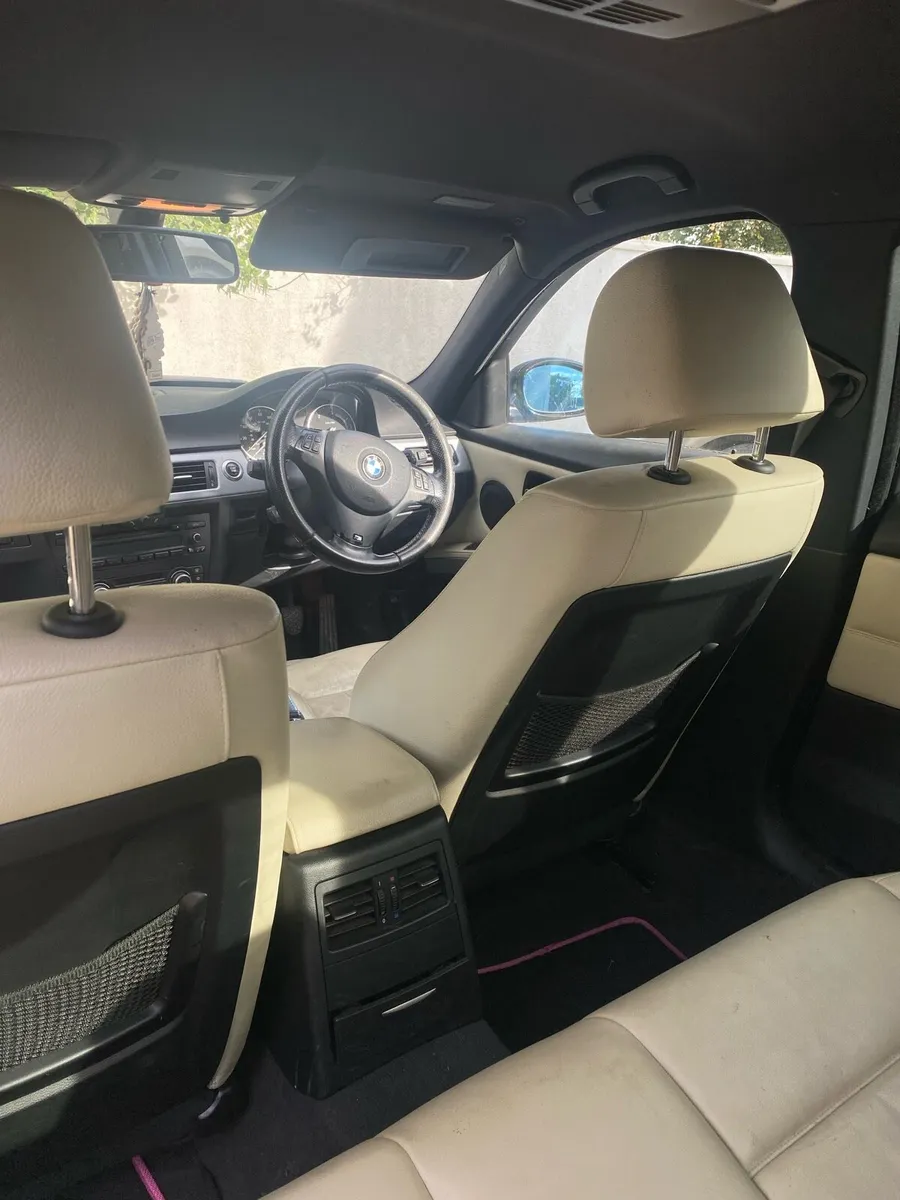 Bmw 318d m sport - Image 4