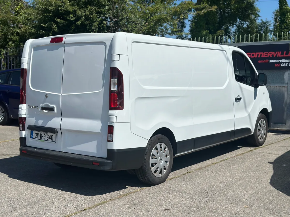 RENAULT  TRAFIC 2L DIESEL 2021 - Image 4
