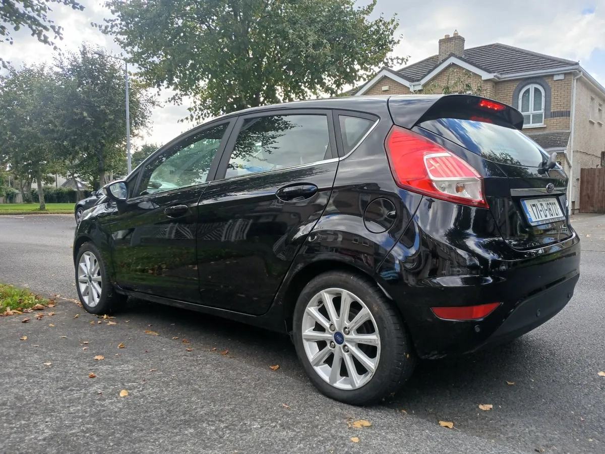 Ford Fiesta 2017 - Image 1