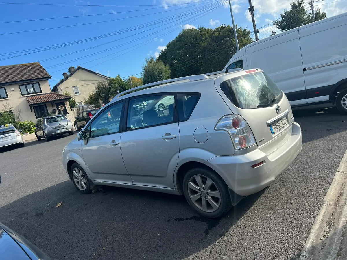 Toyota verso 2009 7 seater - Image 2