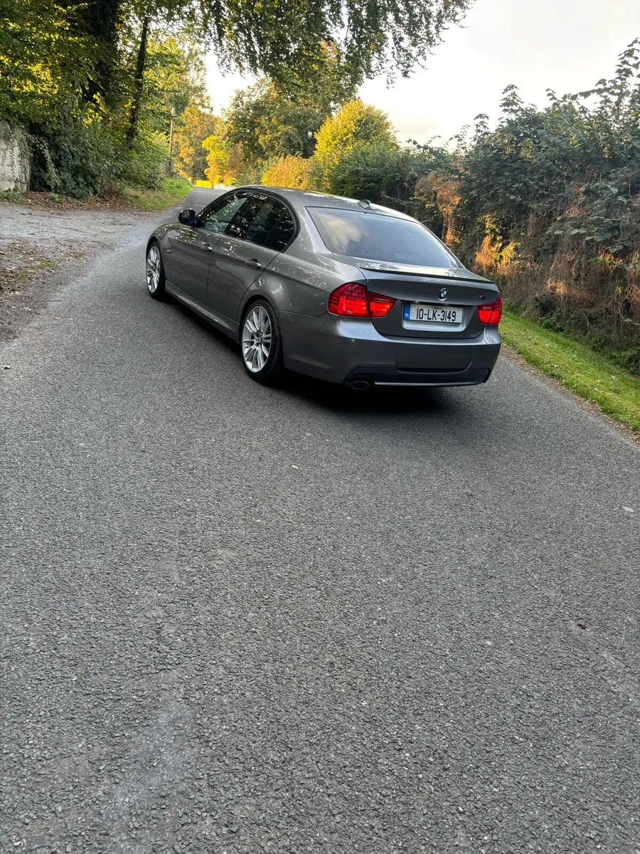 BMW e90 318d msport - Image 3