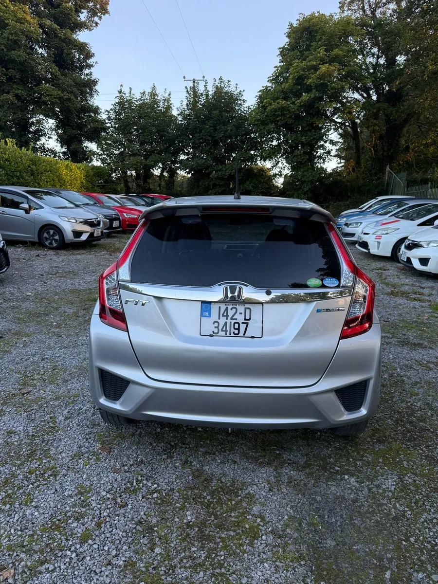 Honda Fit 2014 hybrid full option - Image 3