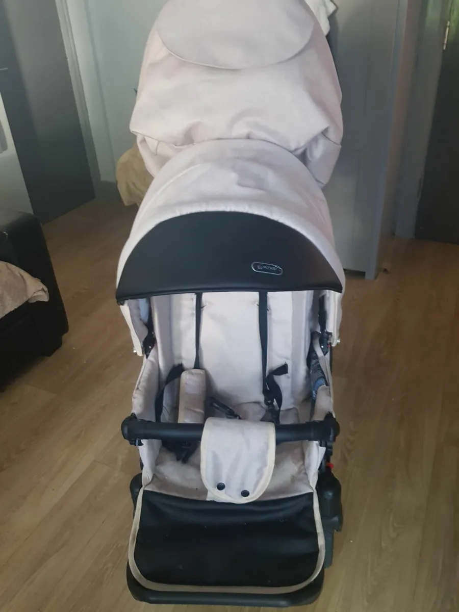 Double buggy - Image 4