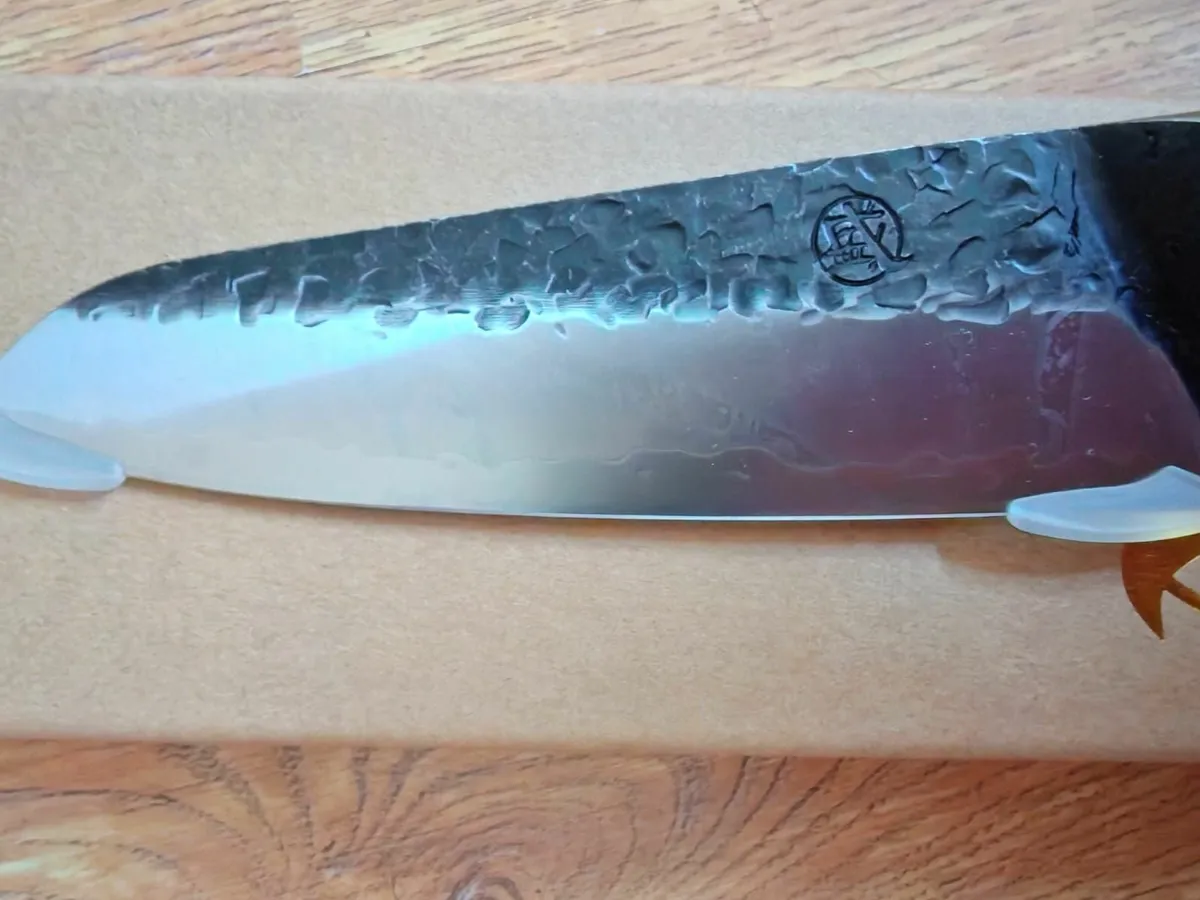 MITSUMOTO SAKARI Japanese Santoku Kitchen Knife - Image 2