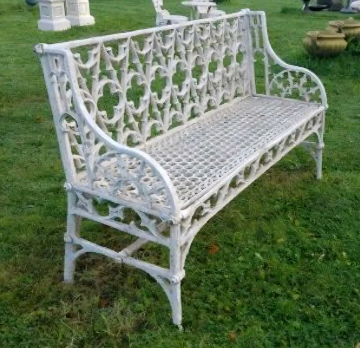 Garden  bench  solid cast iron very very heavy - Image 2