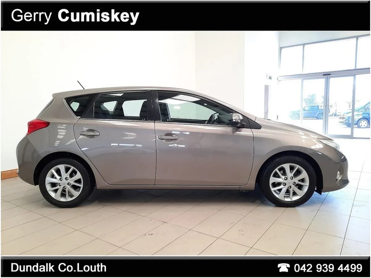 Toyota Auris 1.4 D-4d Luna Automatic - Image 3