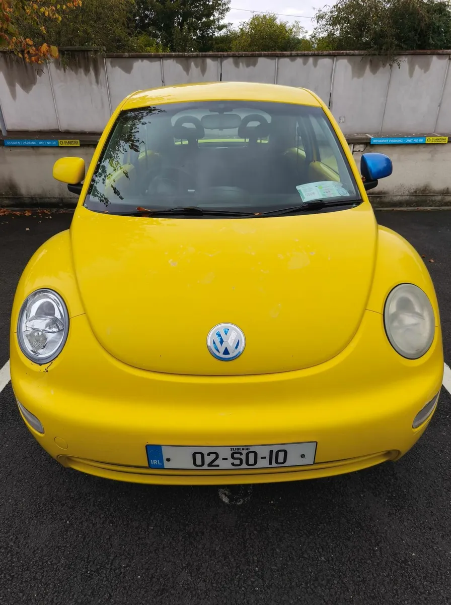 Volkswagen Beetle 2002 - Image 1