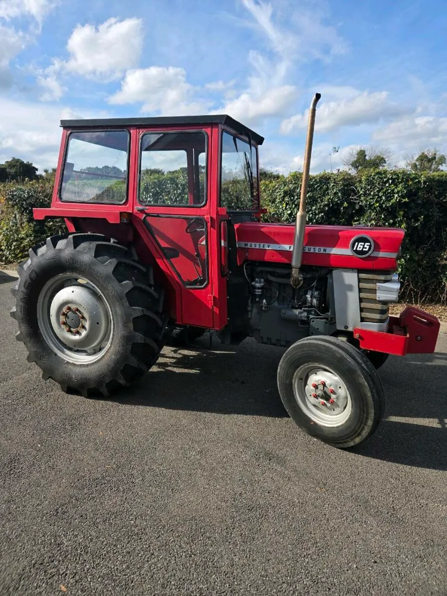 Massey 165 - Image 2