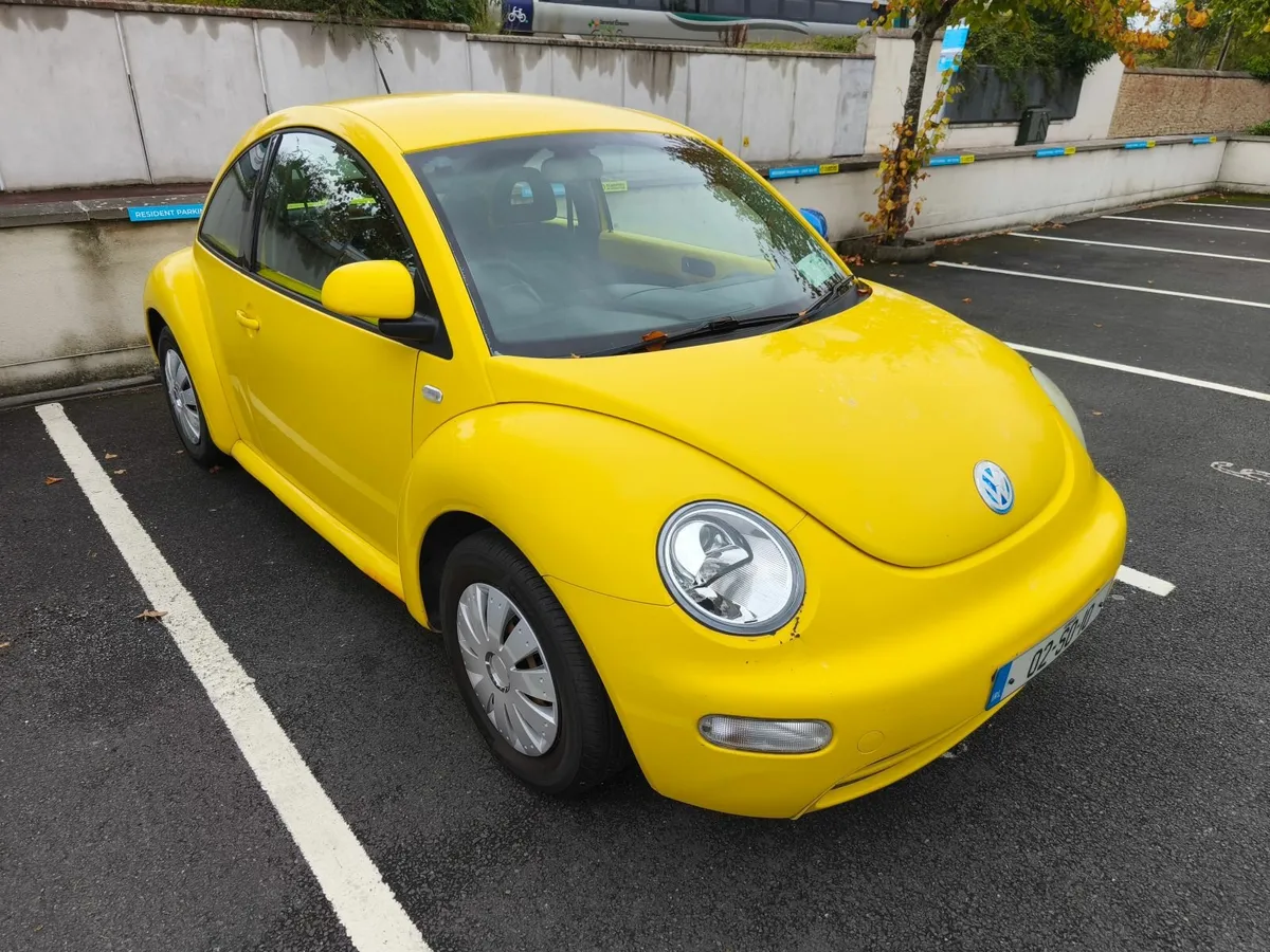 Volkswagen Beetle 2002 - Image 2