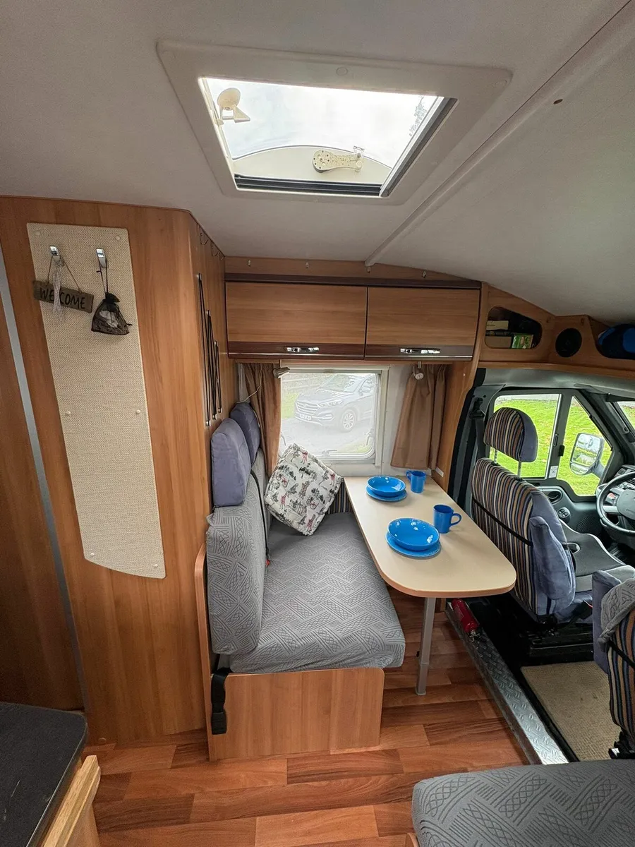 Hymer campervan - Image 4