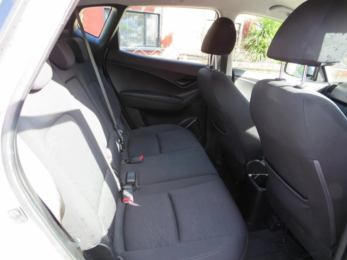 Hyundai ix20 2012 PETROL AUTOMATIC JUST NCTD 26 - Image 4