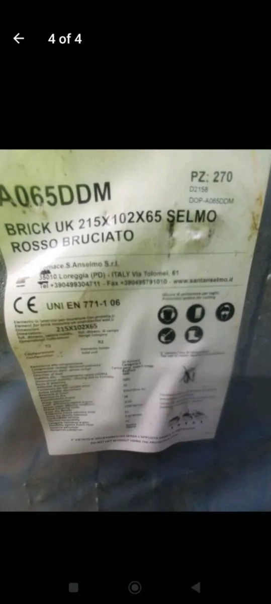 Clay bricks for sale - Image 2