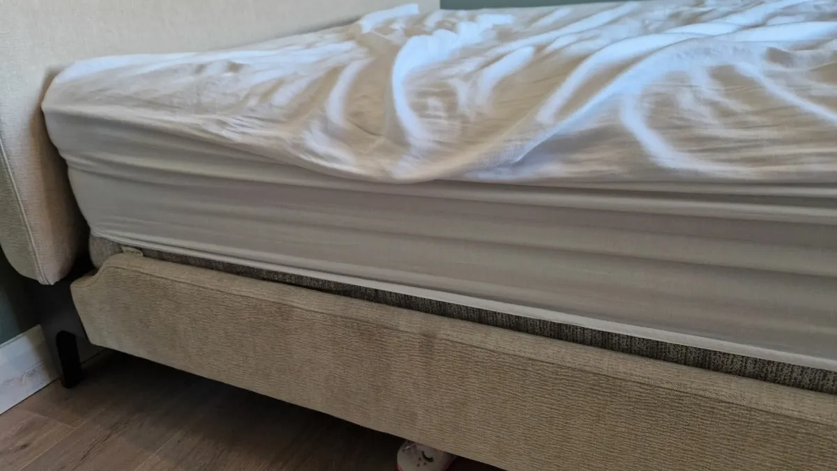 Bed frame - Image 3