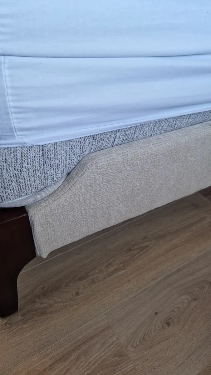 Bed frame - Image 4