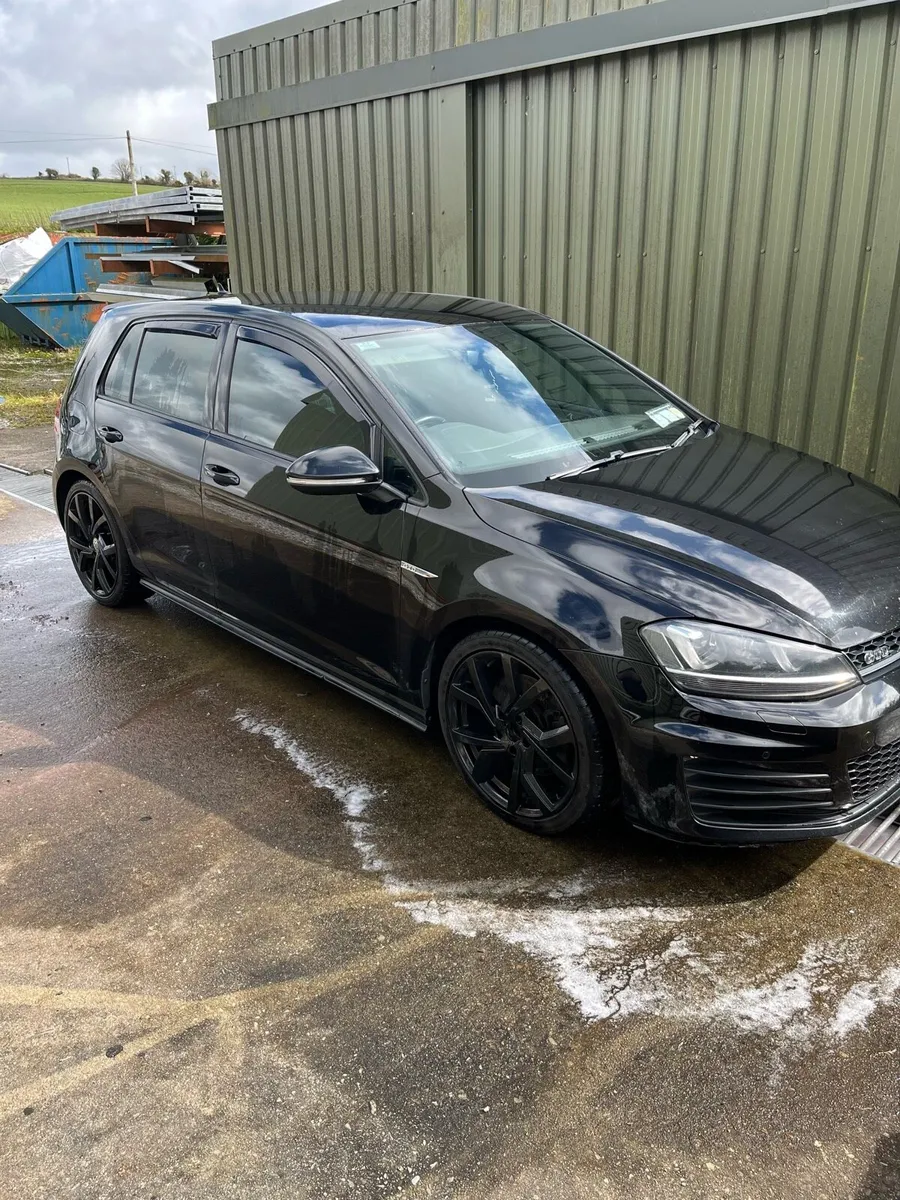 Volkswagen Golf 2016 - Image 1