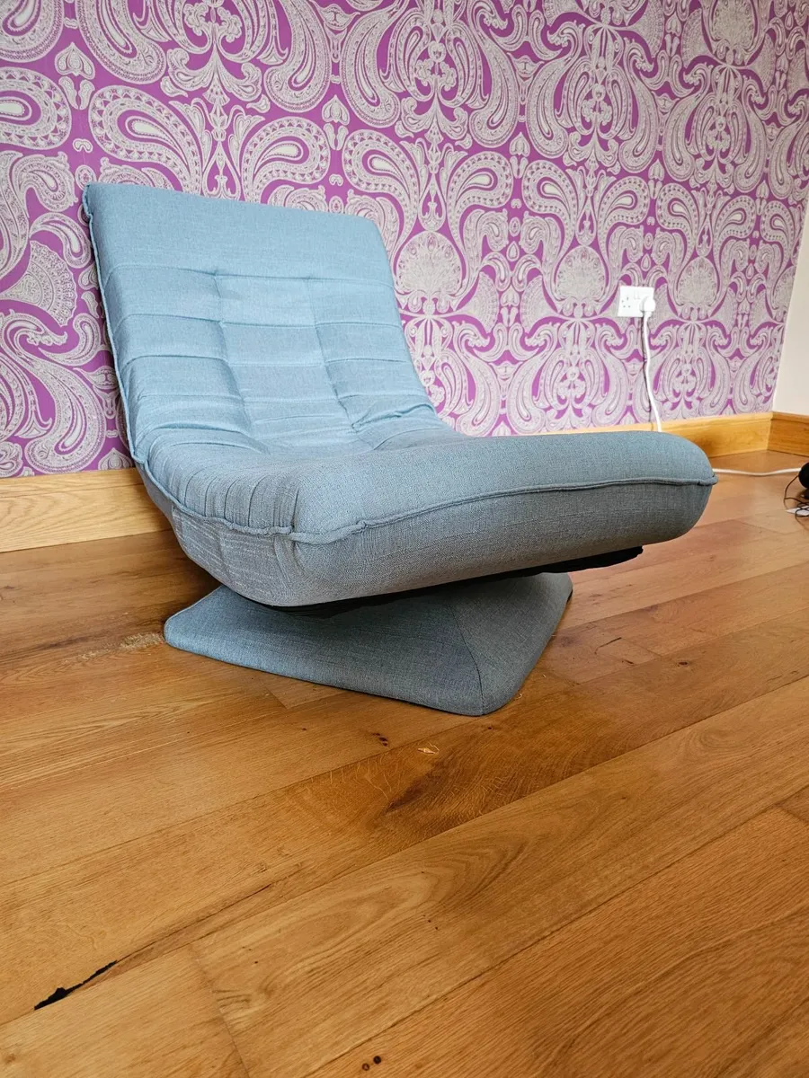 Teal Green Recliner Chair - Image 1