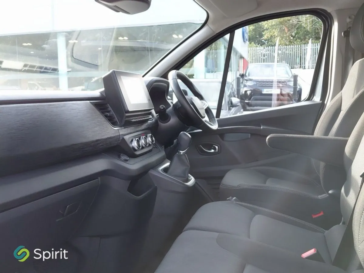 Renault Trafic Trafic Ll30 Blue DCI 170 Auto - Image 4