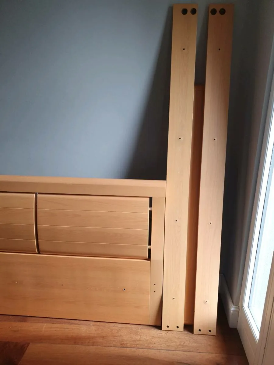 5 ft king  bed - Image 2