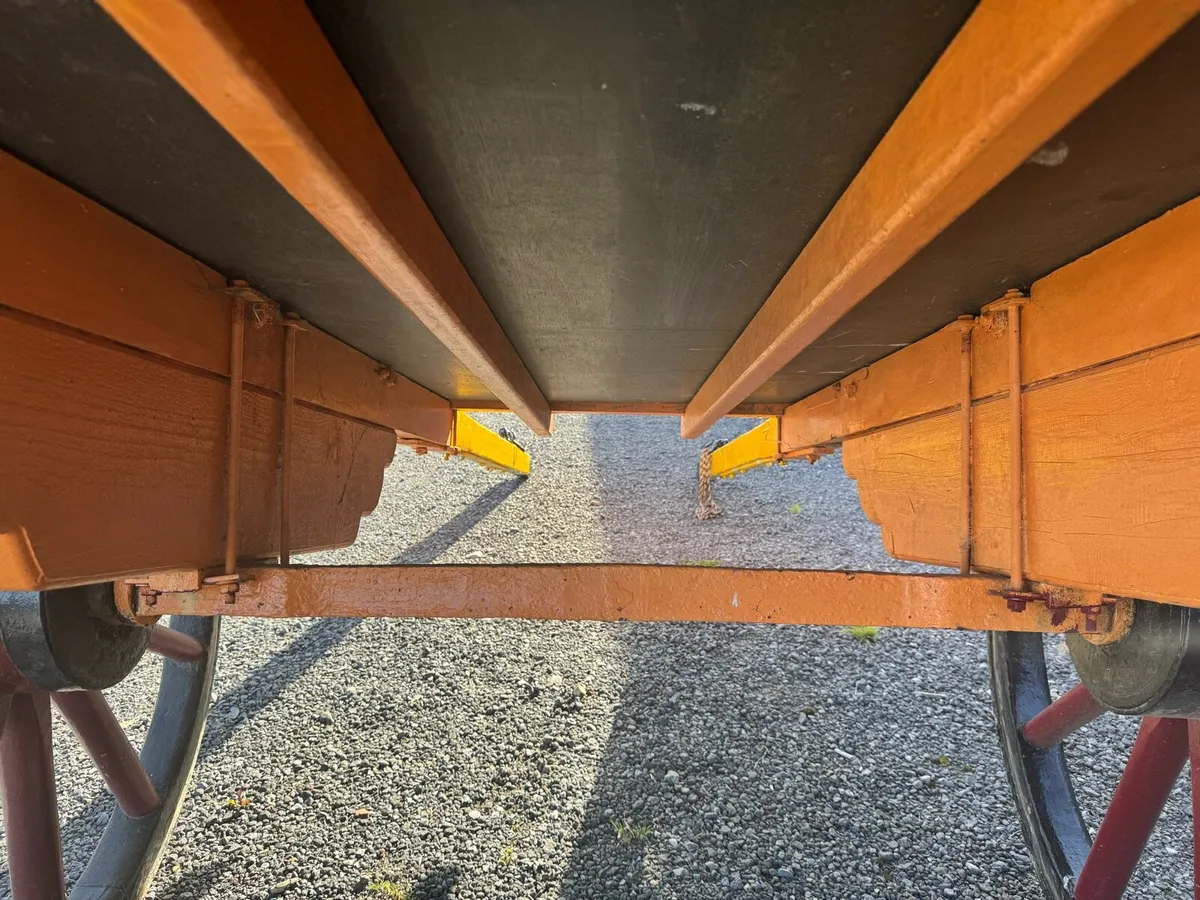 Fully restored antique horse cart/trailer - Image 3