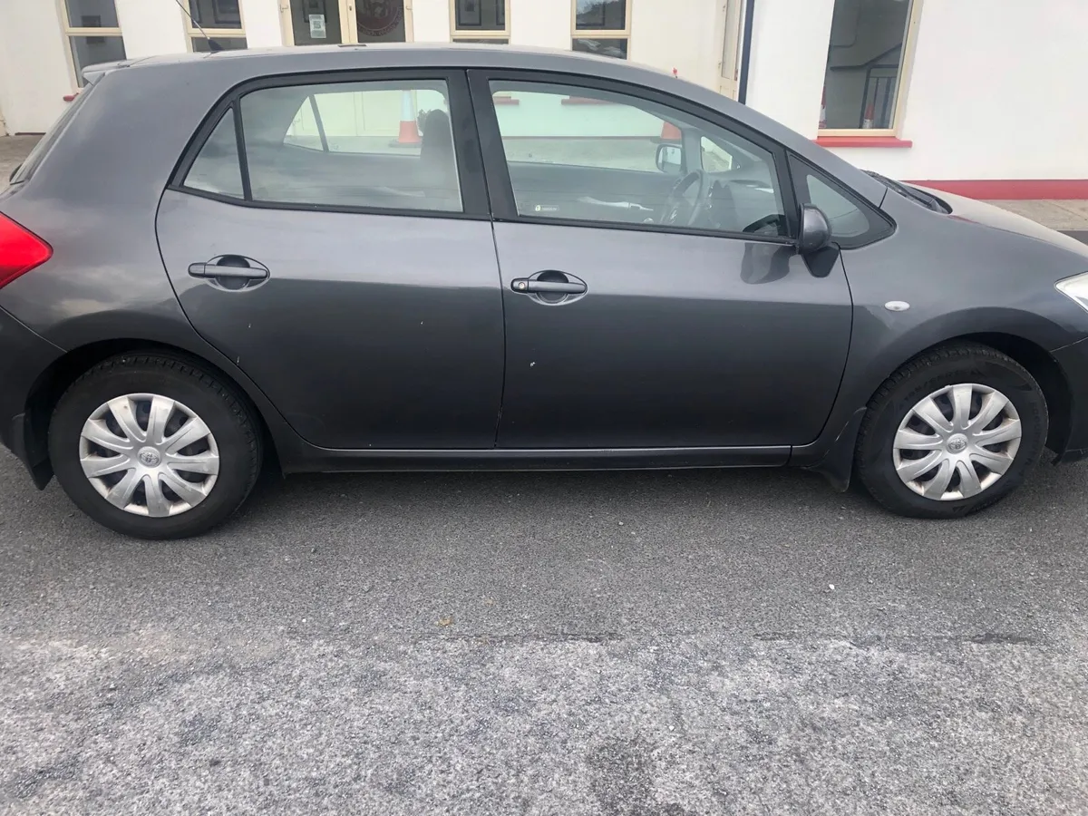 2008 Toyota Auris 1.4 - Image 2