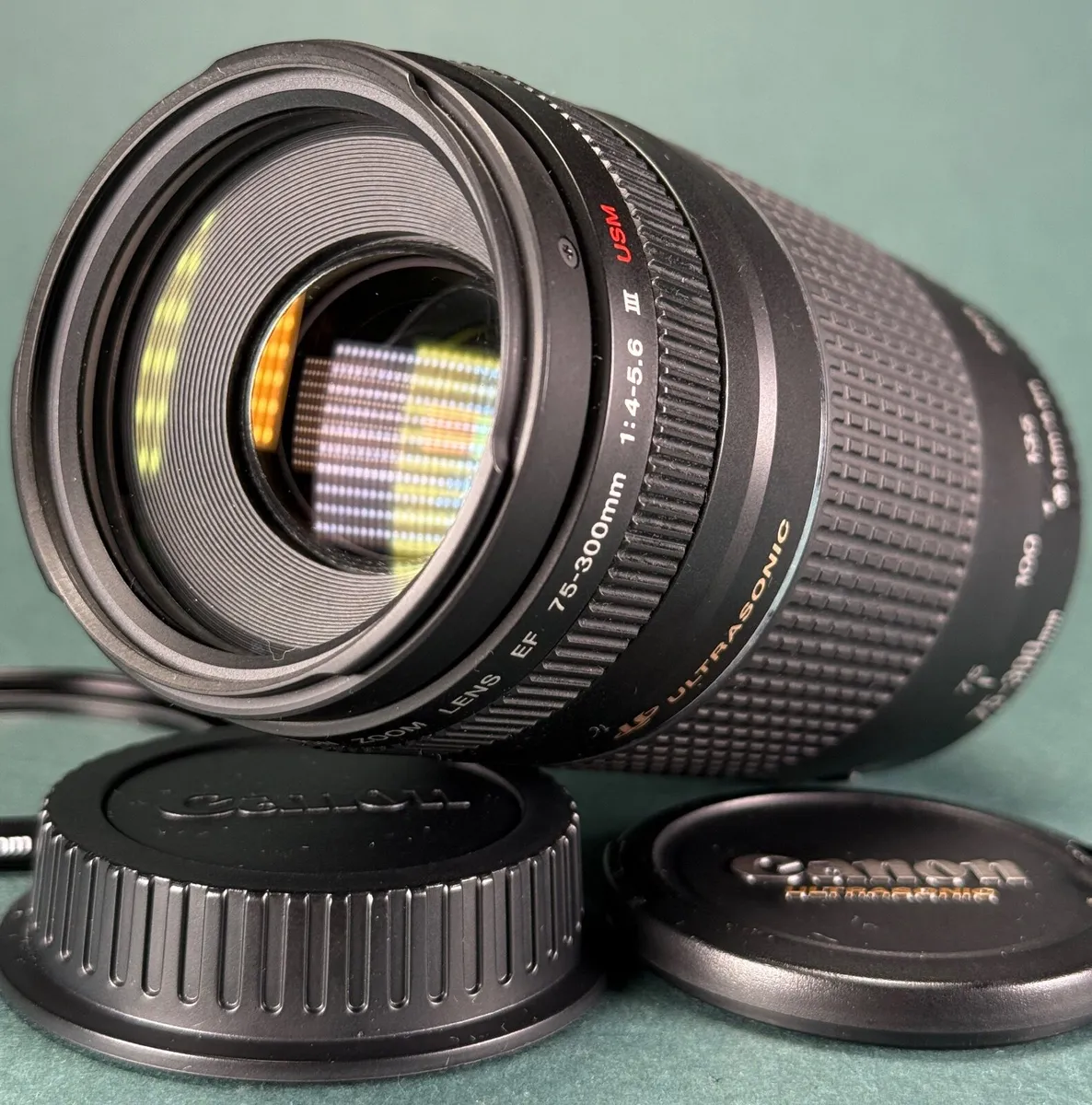 Canon EF 75-300mm f/4-5.6 III USM lens - Image 2