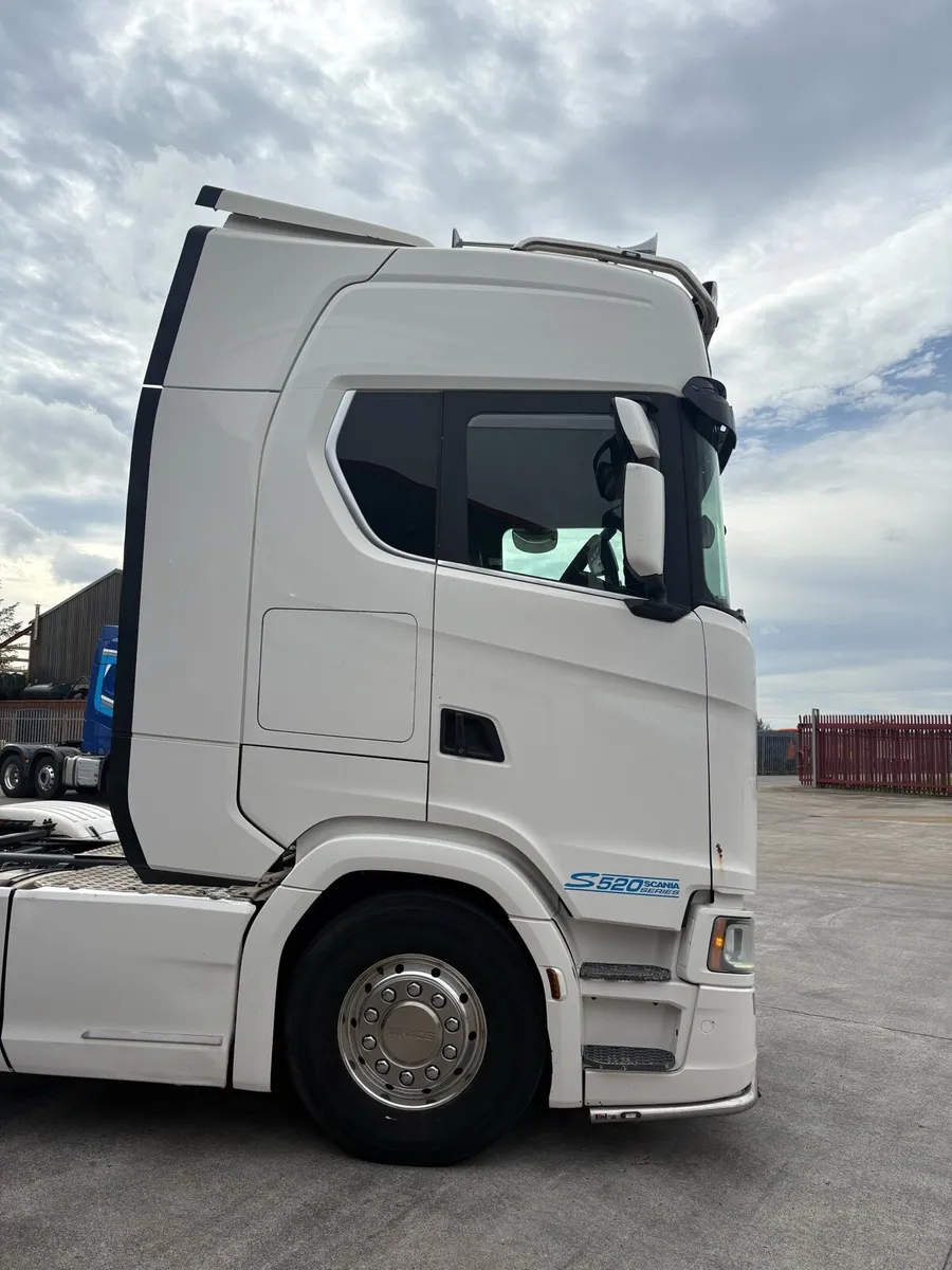 Scania S520 2018 6x2 Midlift - Image 3