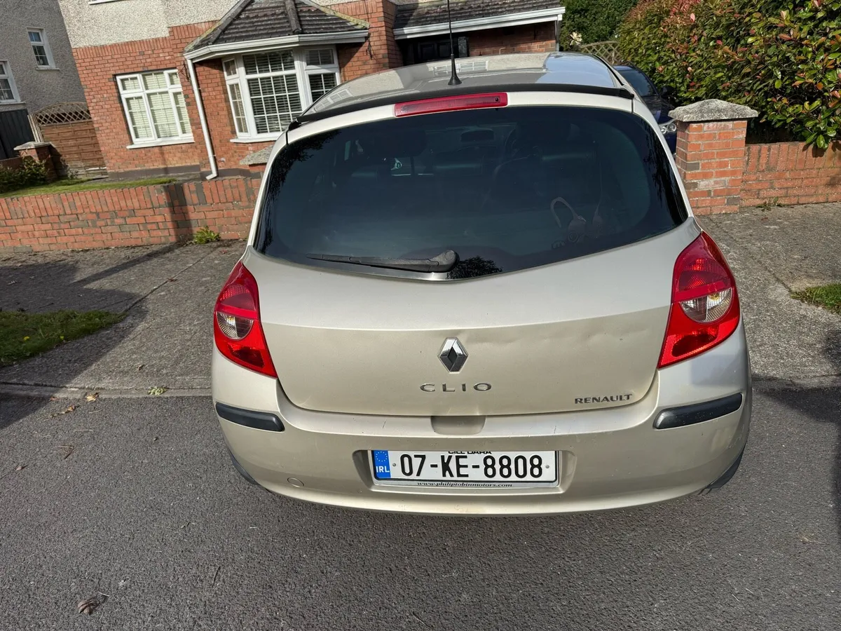 Renault Clio - Image 3