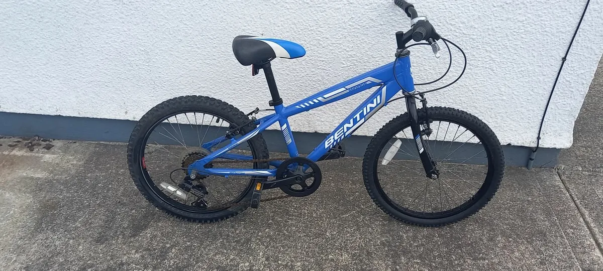 Child"s Bentini mountain bike Garage clear out - Image 2