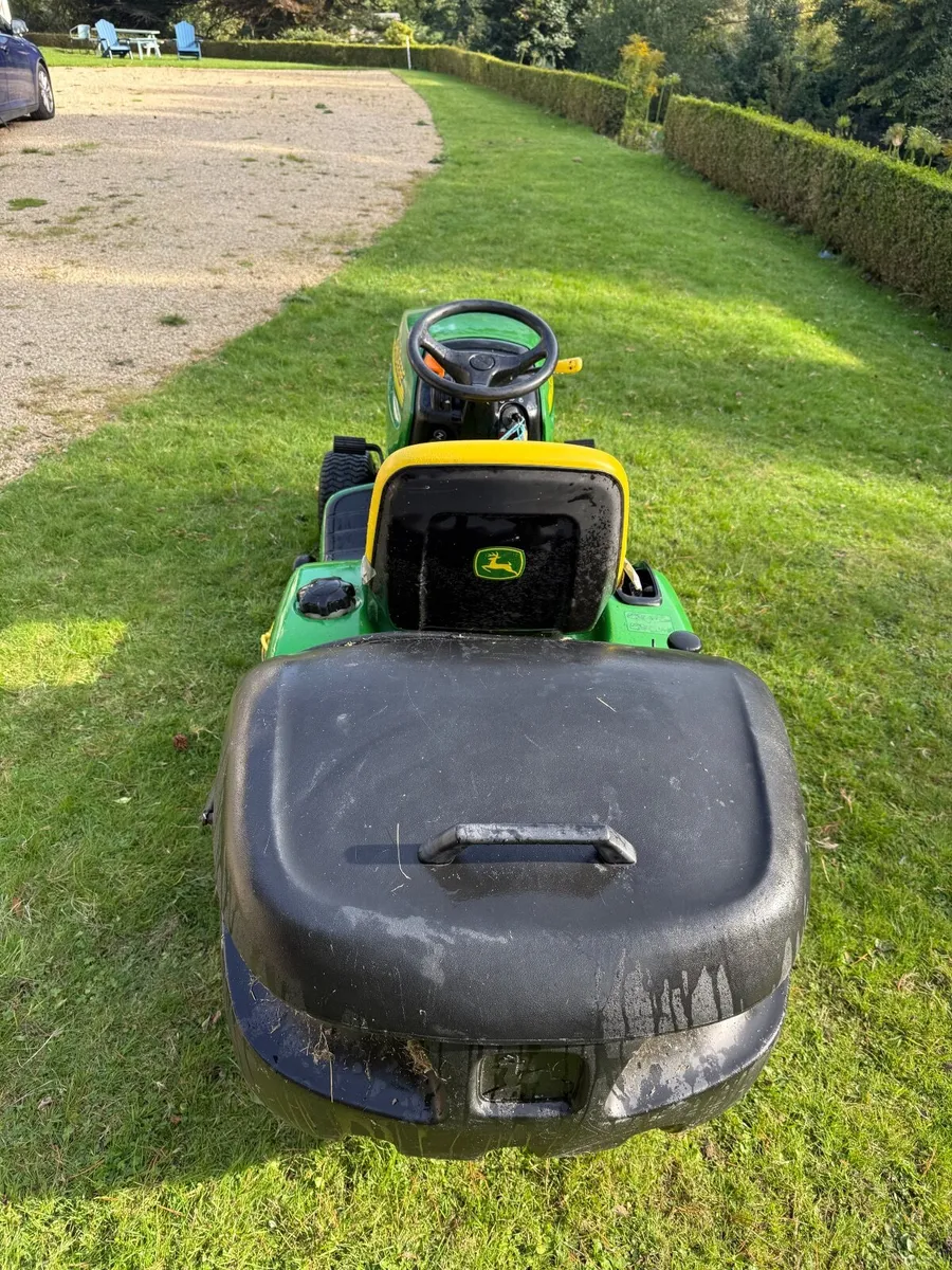 Ride on Mower - Image 3