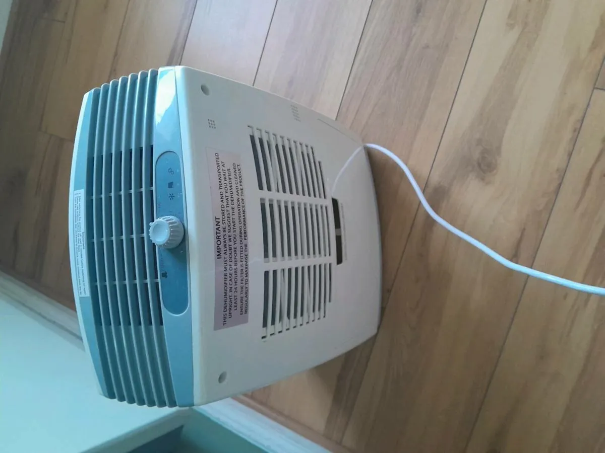 Dimplex dehumidifier (in good condition) - Image 2