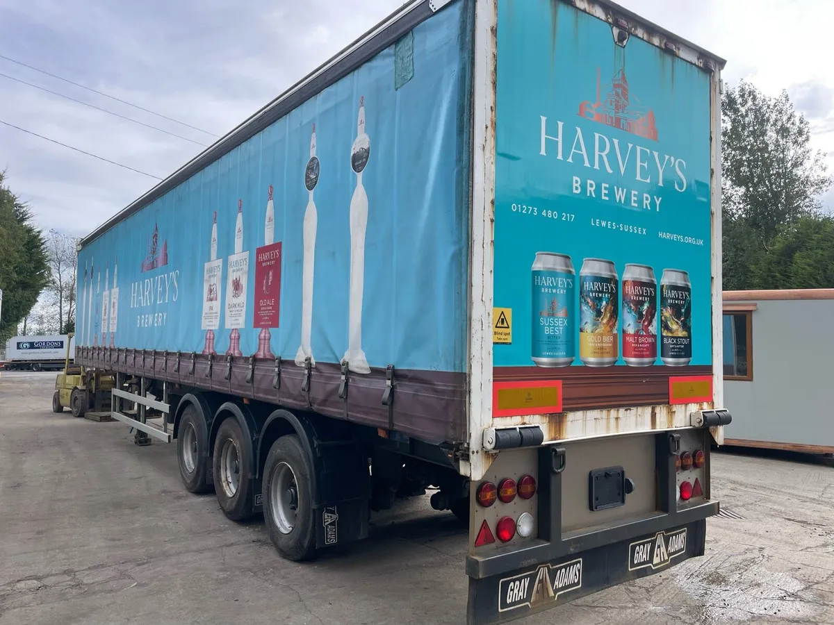Curtainside trailer - Image 2